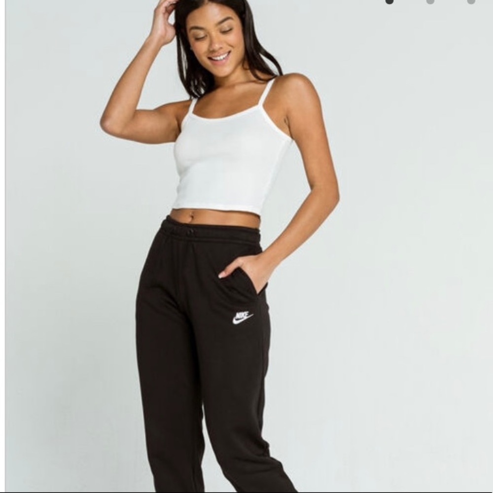 Black Nike Sweatpants ✨